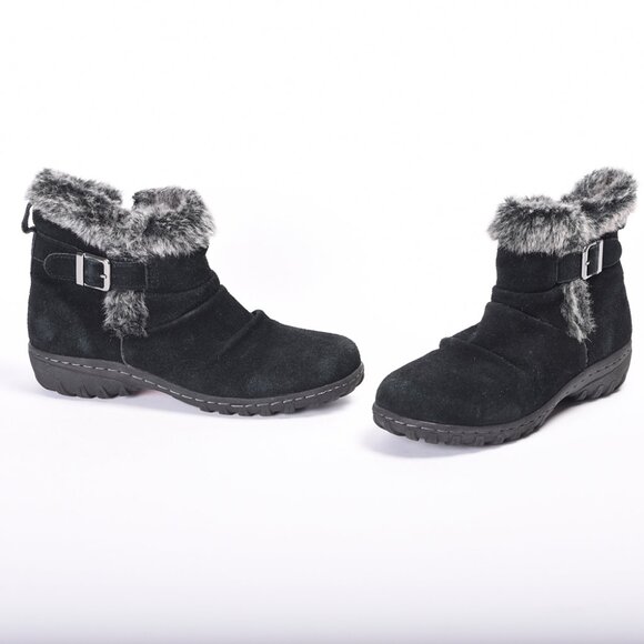 Khombu Lindsey Black Suede Buckle  Bootie Size 8 - Picture 4 of 7